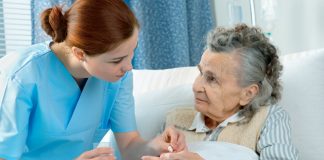 Học Cao đẳng Điều dưỡng TPHCM để trở thành Điều dưỡng viên chuyên nghiệp